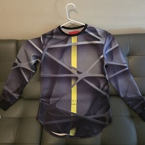 VIBRICHE Paris Graphic Crewneck with Yellow Center Stripe